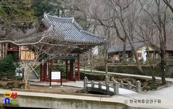 하동 쌍계사 일주문