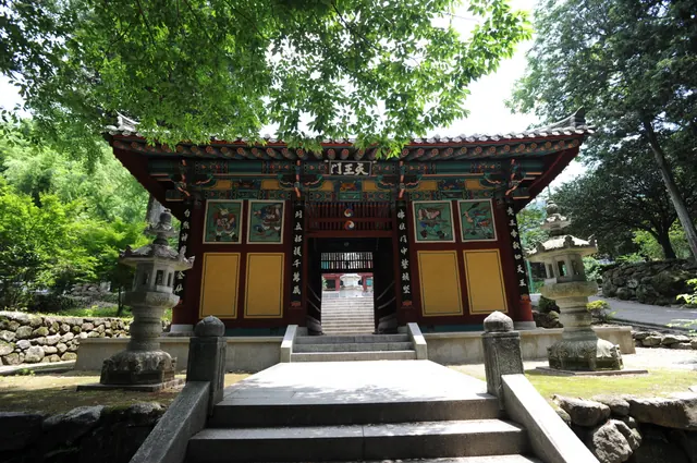 하동 쌍계사 천왕문